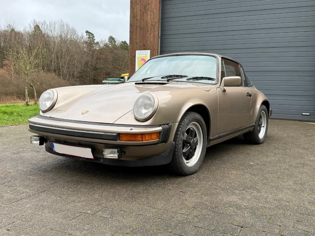 ​Porsche 911 TARGA 3.0 SC